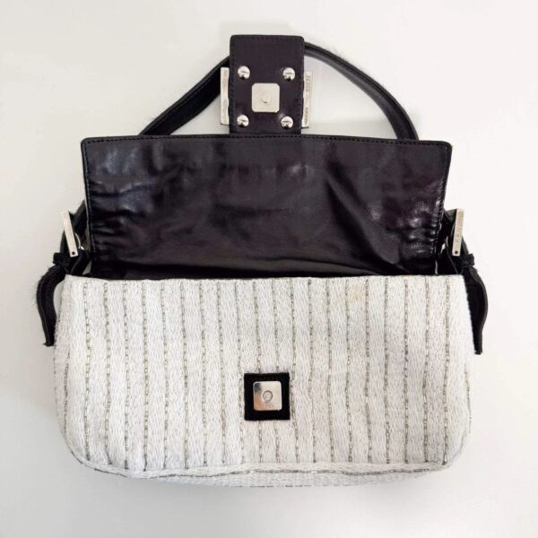 Authentic Fendi Baguette Beads Embroidery Shouleder Bag Pre-Owned - Luxury Pre-Owned Designer Bag